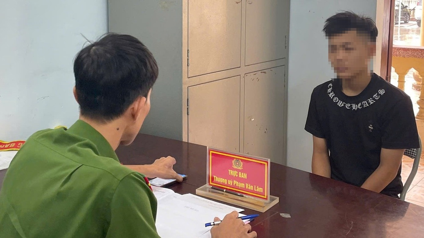 viec nhe luong cao anh 1