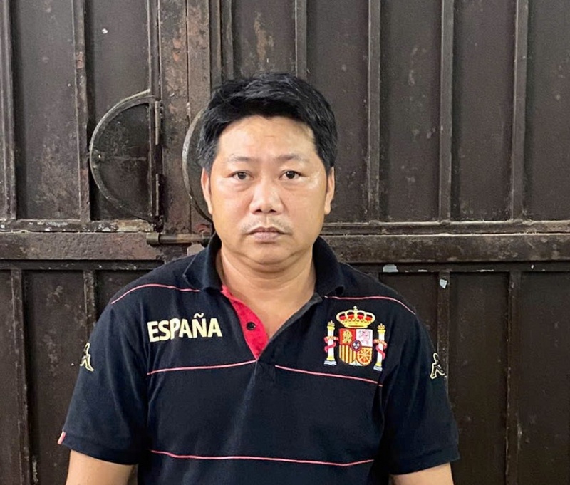 Luu Anh Kien,  Nguyen Dinh Son,  Thon Ben Hau,  Nong truong 352,  Cong ty Hai Van anh 2