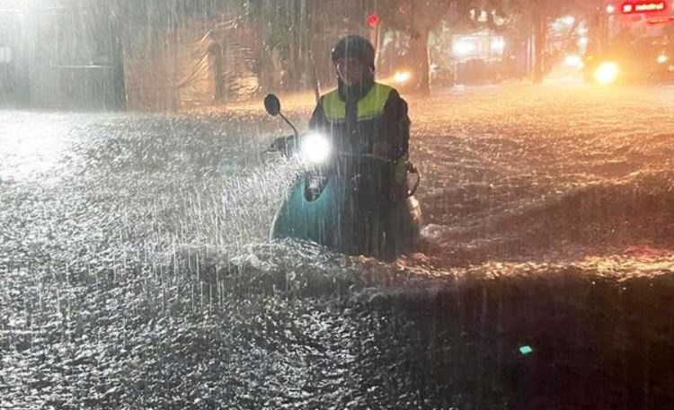 Thoi tiet 10 ngay toi: Het nang nong, tu Bac vao Nam hung mua dong hinh anh