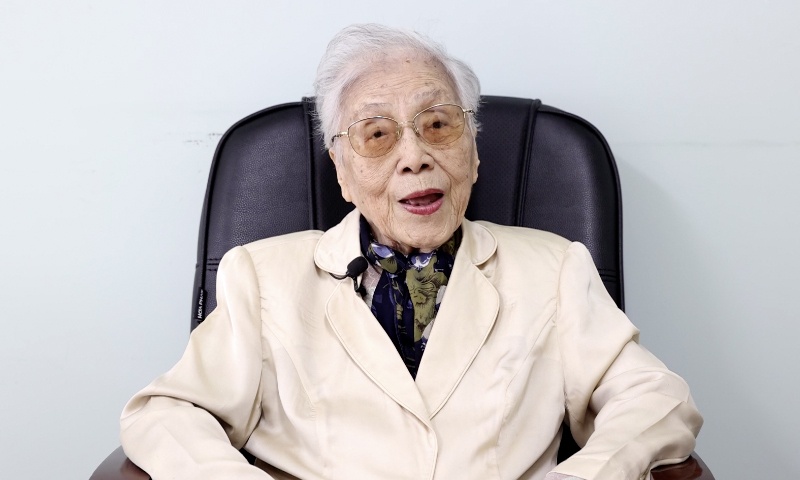 De nghi tang nguyen Pho chu tich nuoc Nguyen Thi Binh danh hieu AHLD hinh anh