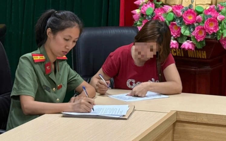 Vu 'thong chot' bao ve A80: Xu ly nguoi phu nu xuc pham luc luong hinh anh