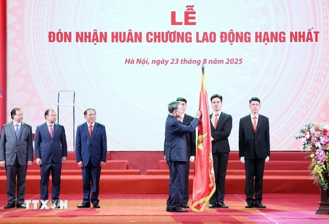 Tong Bi thu anh 3