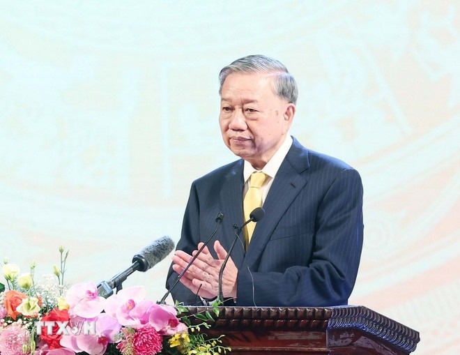 Tong Bi thu anh 2