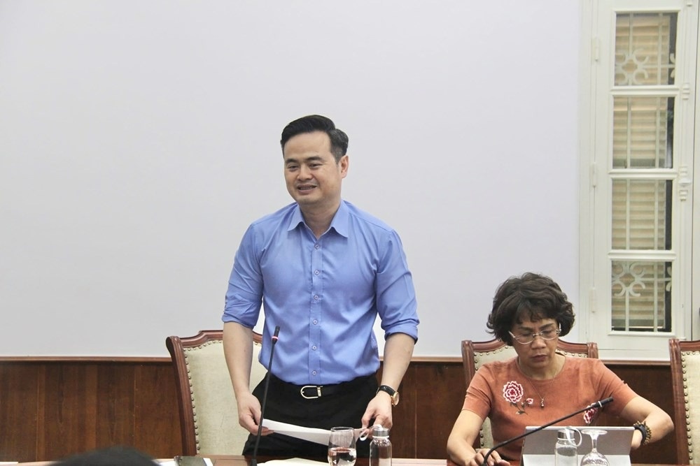 Nganh Van hoa anh 3