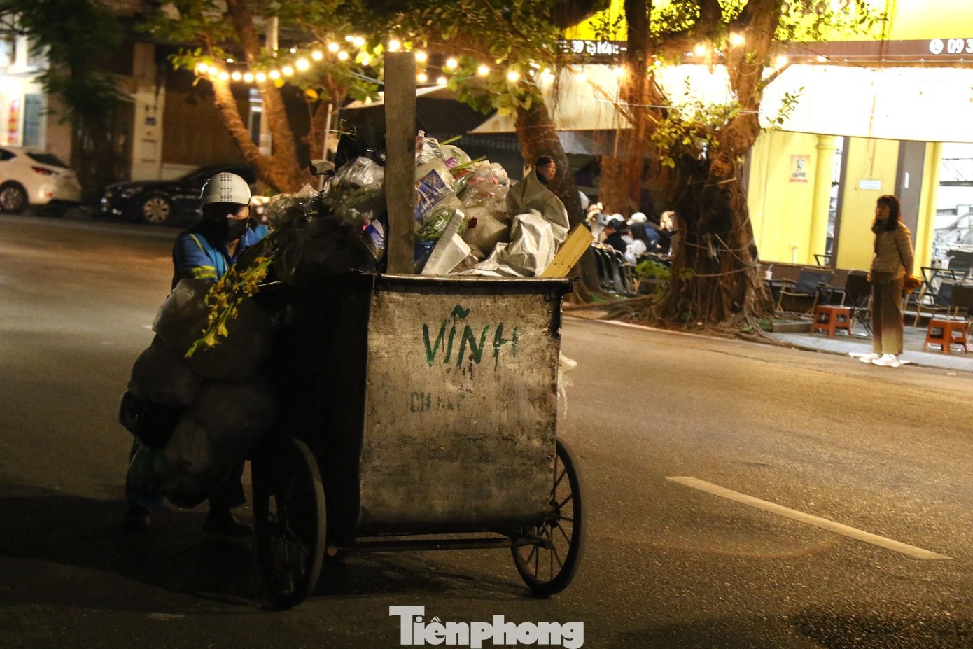 Tang gia rac Ha Noi anh 1