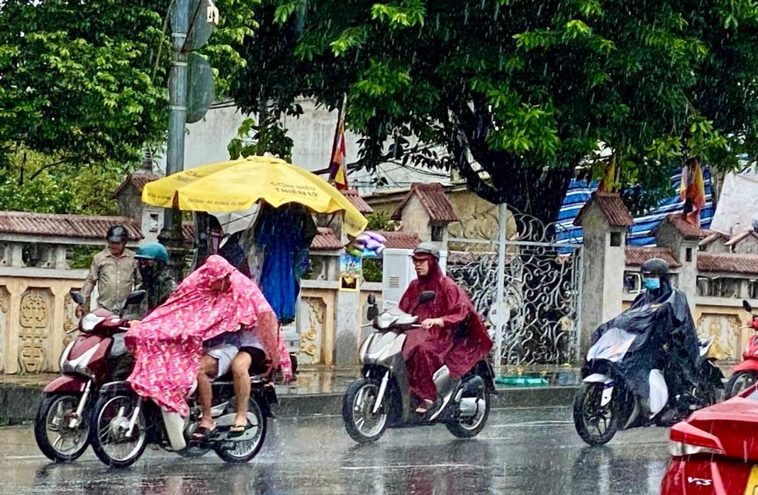 Mua dong gia tang o TP.HCM trong tuan moi hinh anh