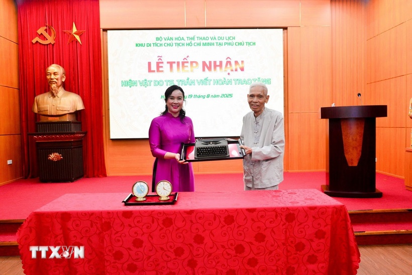 Tran Viet Hoan Bac Ho anh 1