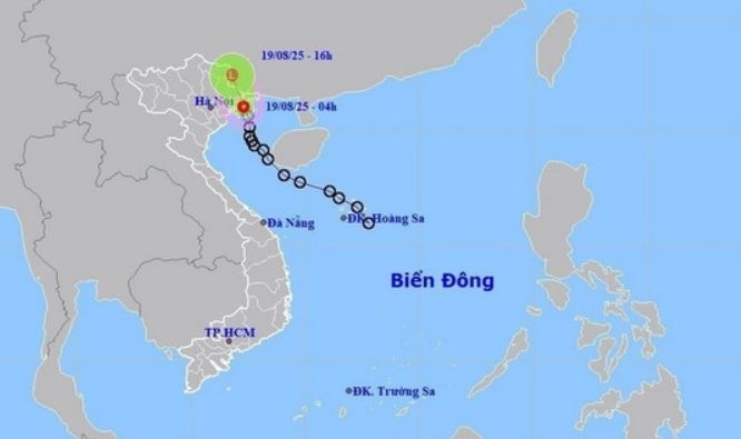 Tin cuoi cung ve ap thap nhiet doi hinh anh