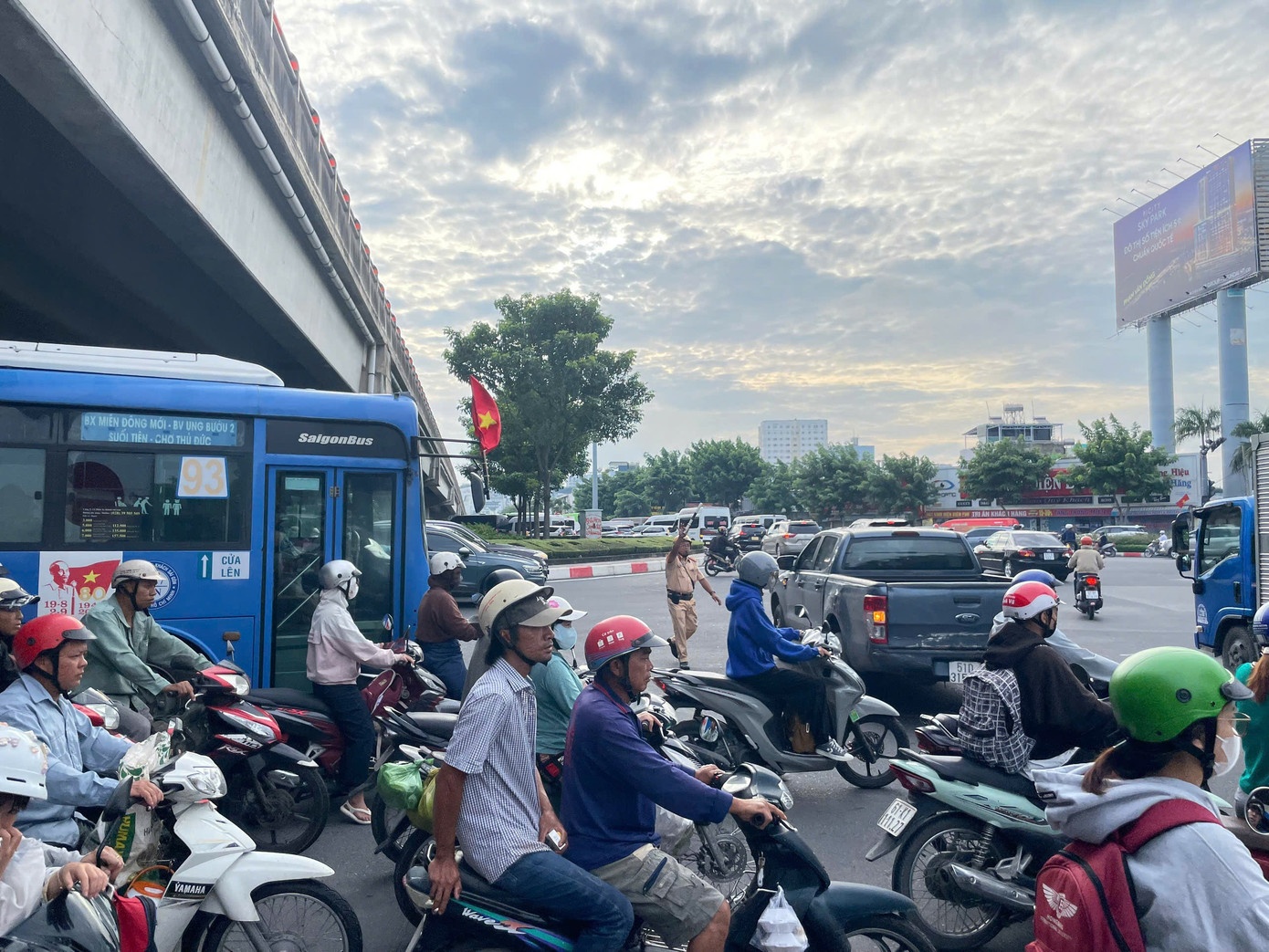 Ket cua ngo Dong TP.HCM anh 10
