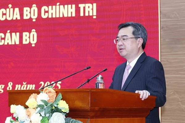 Ong Nguyen Thanh Nghi giu chuc Truong Ban Chinh sach, chien luoc TW hinh anh