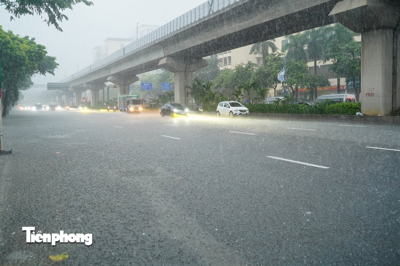 mua ngap Ha Noi anh 1