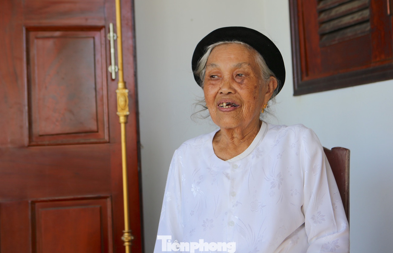 Tran Thi Huyen Anh hung anh 1