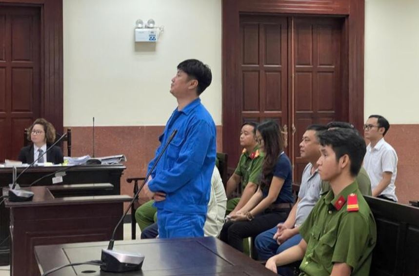 Giam an cho cac bi cao vu chay karaoke An Phu khien 32 nguoi tu vong hinh anh