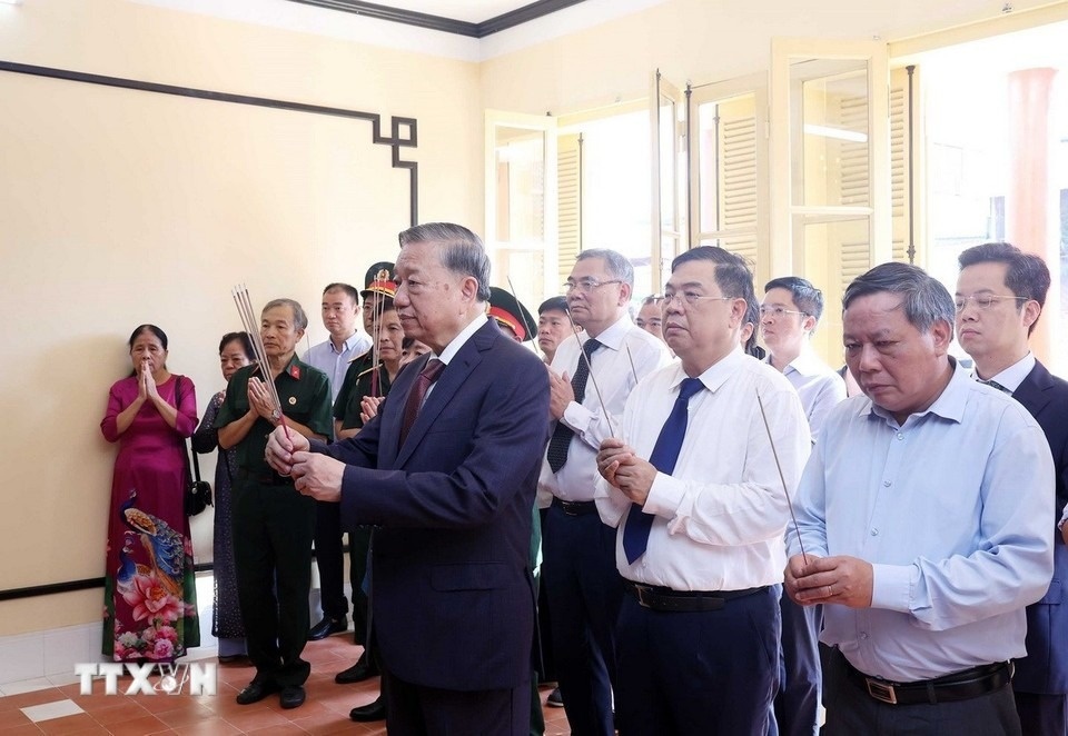 Tong Bi thu tham noi Chu tich Ho Chi Minh soan Tuyen ngon Doc lap hinh anh