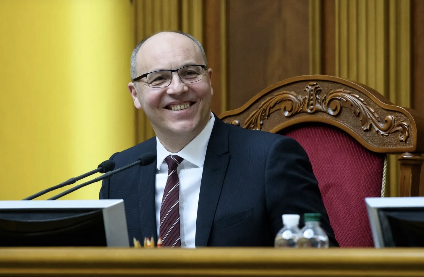 Cuu Chu tich Quoc hoi Ukraine bi ban chet o Lviv hinh anh