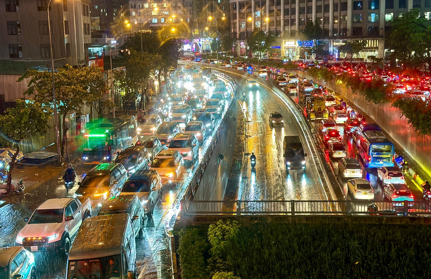 Ket xe TP.HCM Sai Gon anh 8