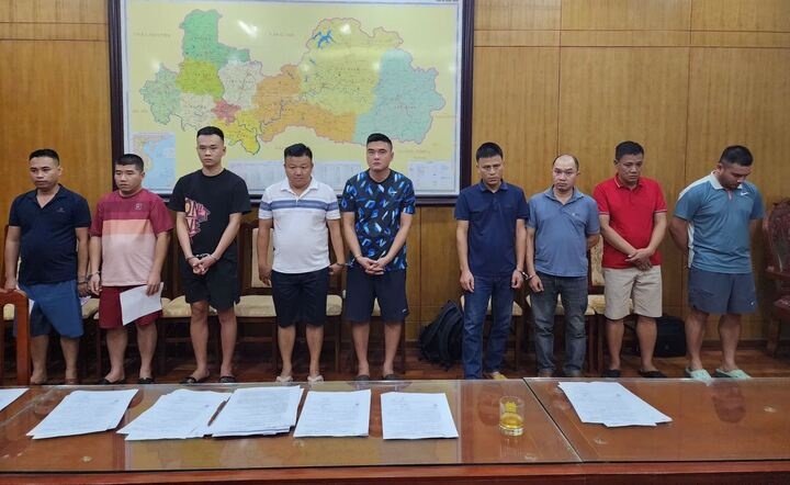 Triet pha duong day ca do bong da lien tinh hon 400 ty dong hinh anh