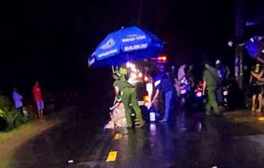 Va cham nguoi di bo qua duong, nam thanh nien tu vong tai cho hinh anh