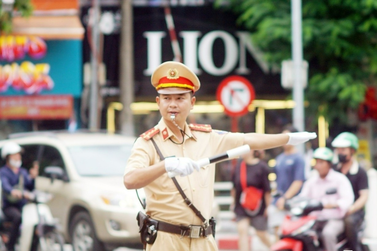 Chi tiet cam duong phuc vu dieu binh, dieu hanh ngay 2/9 hinh anh