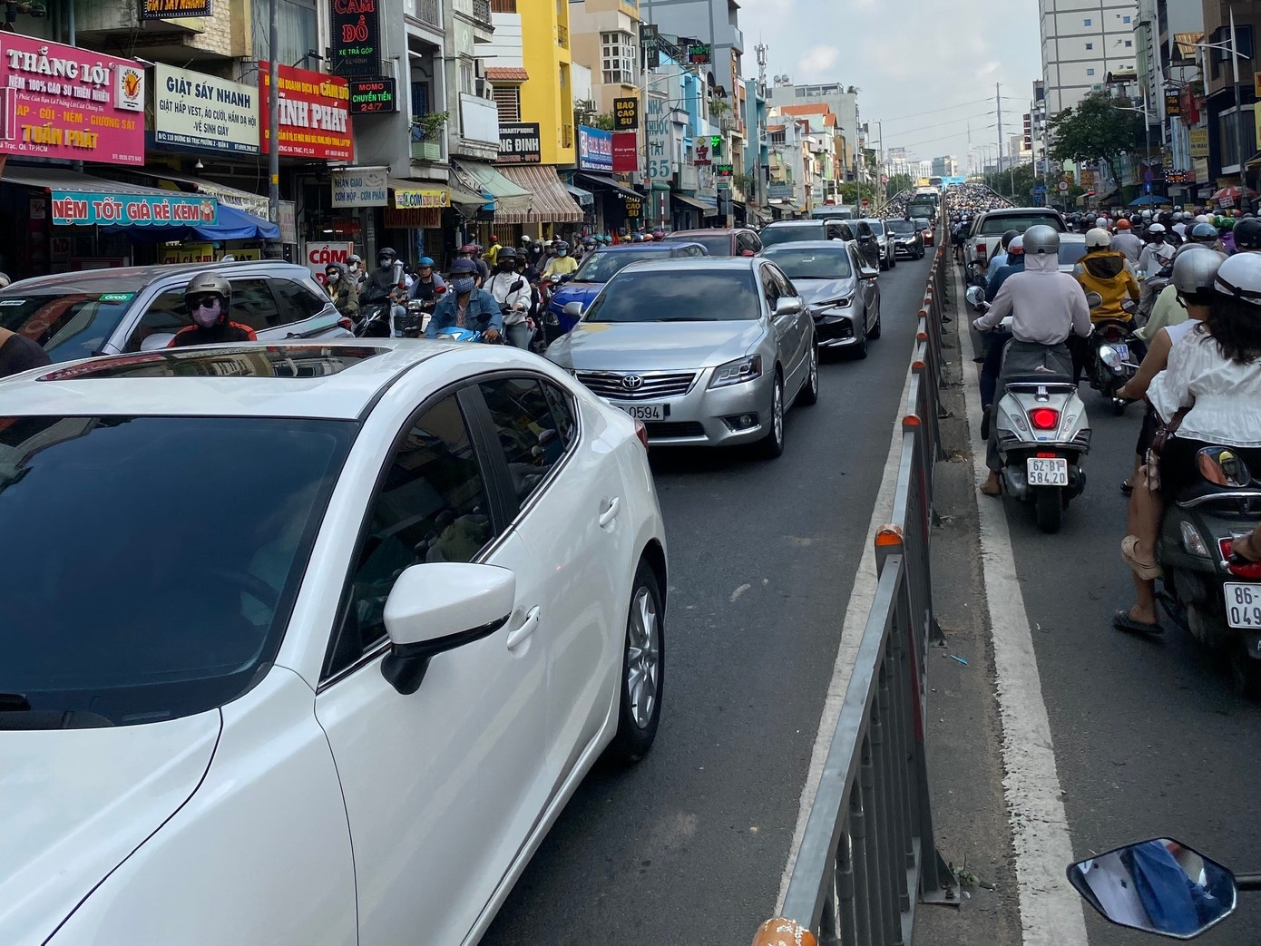 Ket xe Tay TP.HCM anh 5