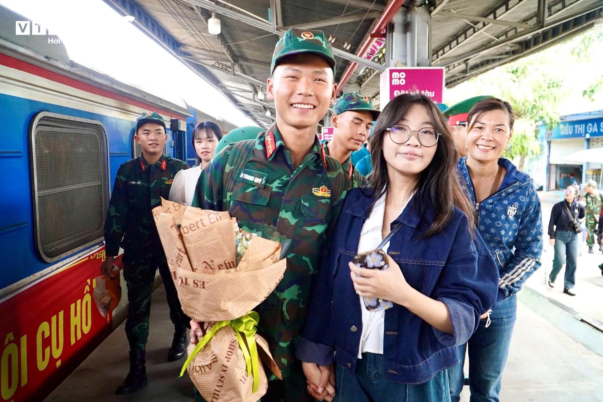 Dieu binh tro ve TP.HCM anh 8