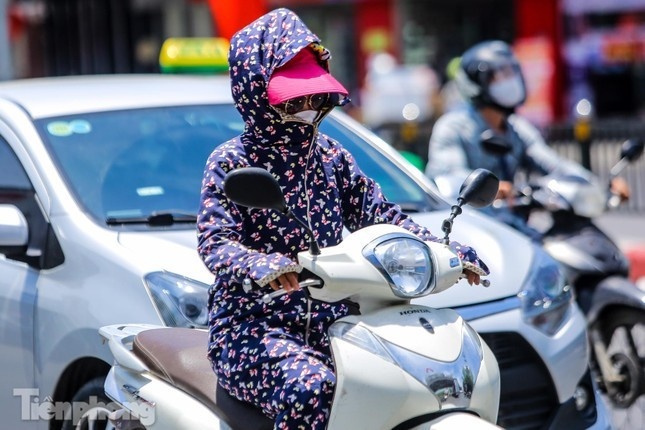 Ha Noi nong 6/9 anh 1