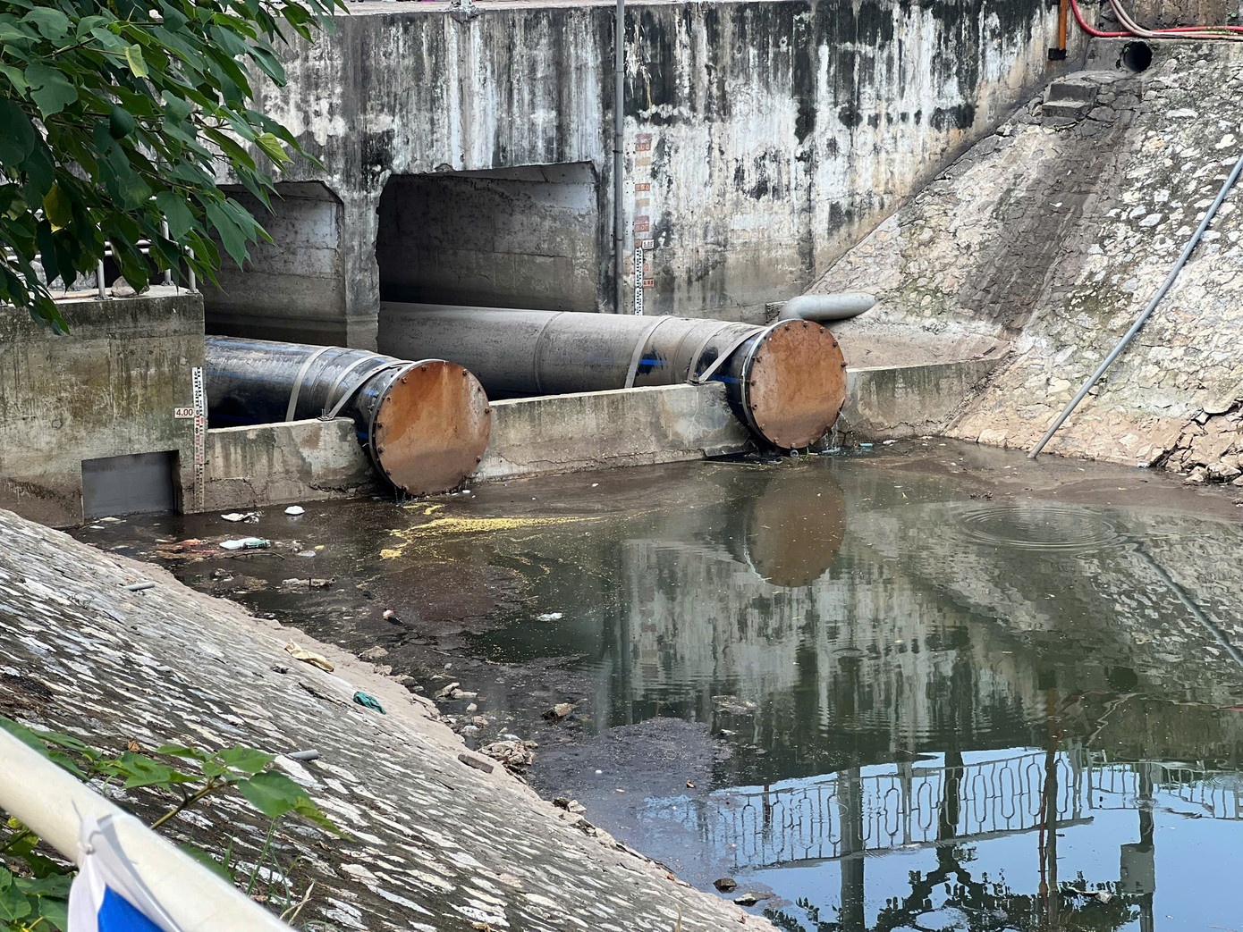 Song To Lich den lai anh 1