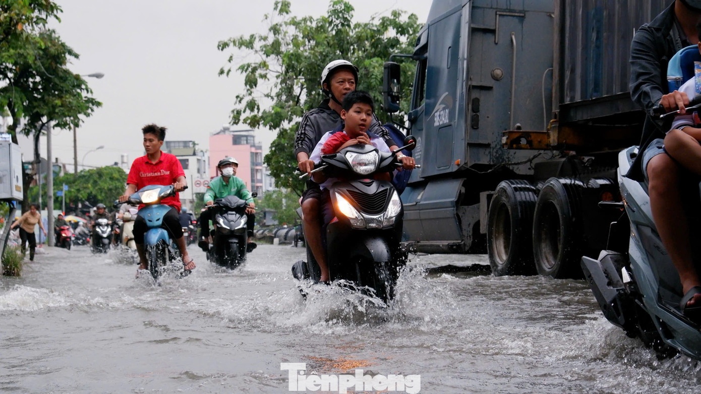Loi nuoc Sai Gon TP.HCM anh 3