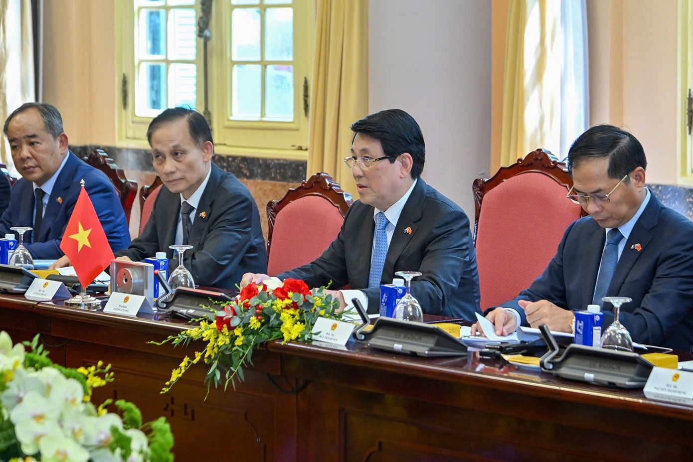 Chu tich nuoc Luong Cuong anh 6