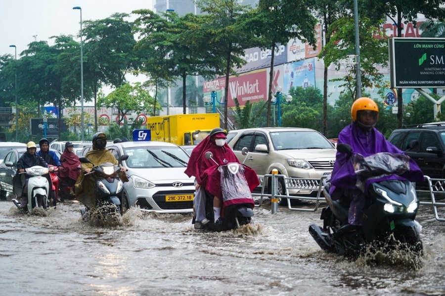 Mien Bac buoc vao dot mua lon keo dai hinh anh