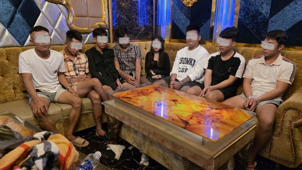 bay lắc ảnh 1 bay lac anh 1