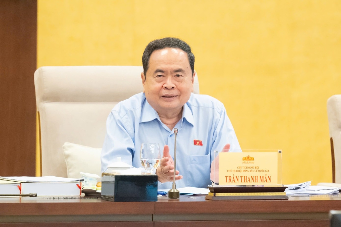 Dai bieu Quoc hoi anh 1
