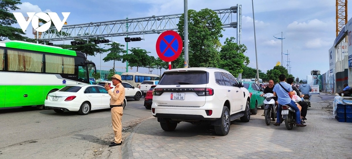 Trien lam Quoc gia anh 11