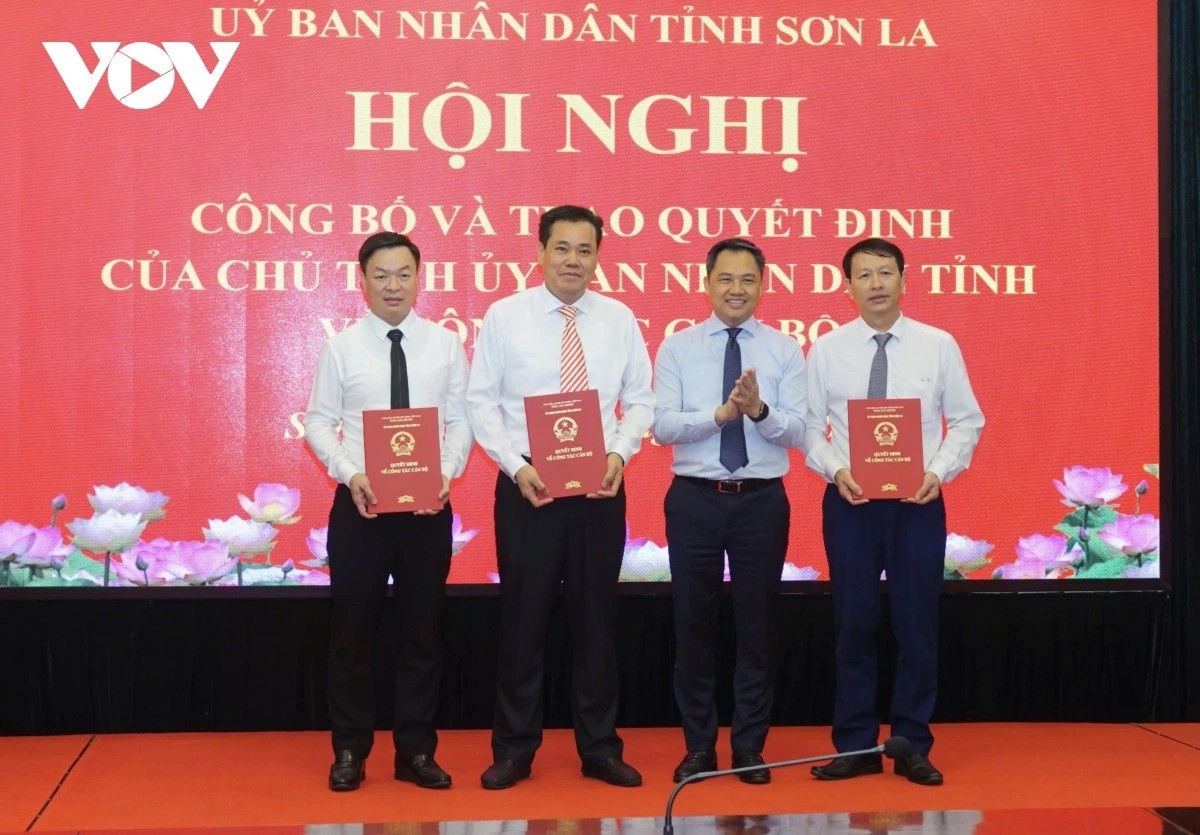 Dieu dong can bo anh 1