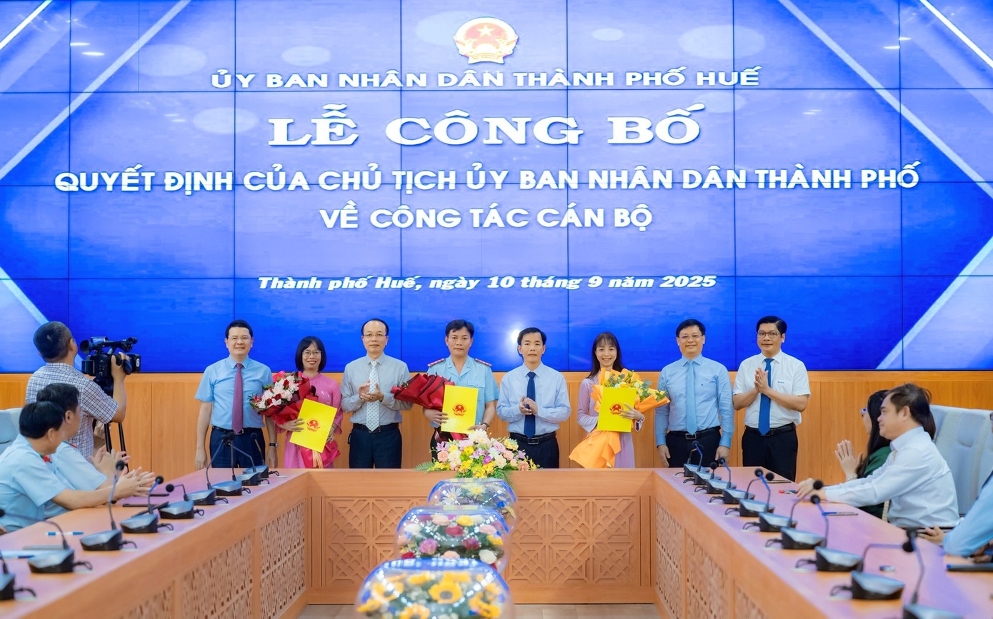 Dieu dong can bo anh 4