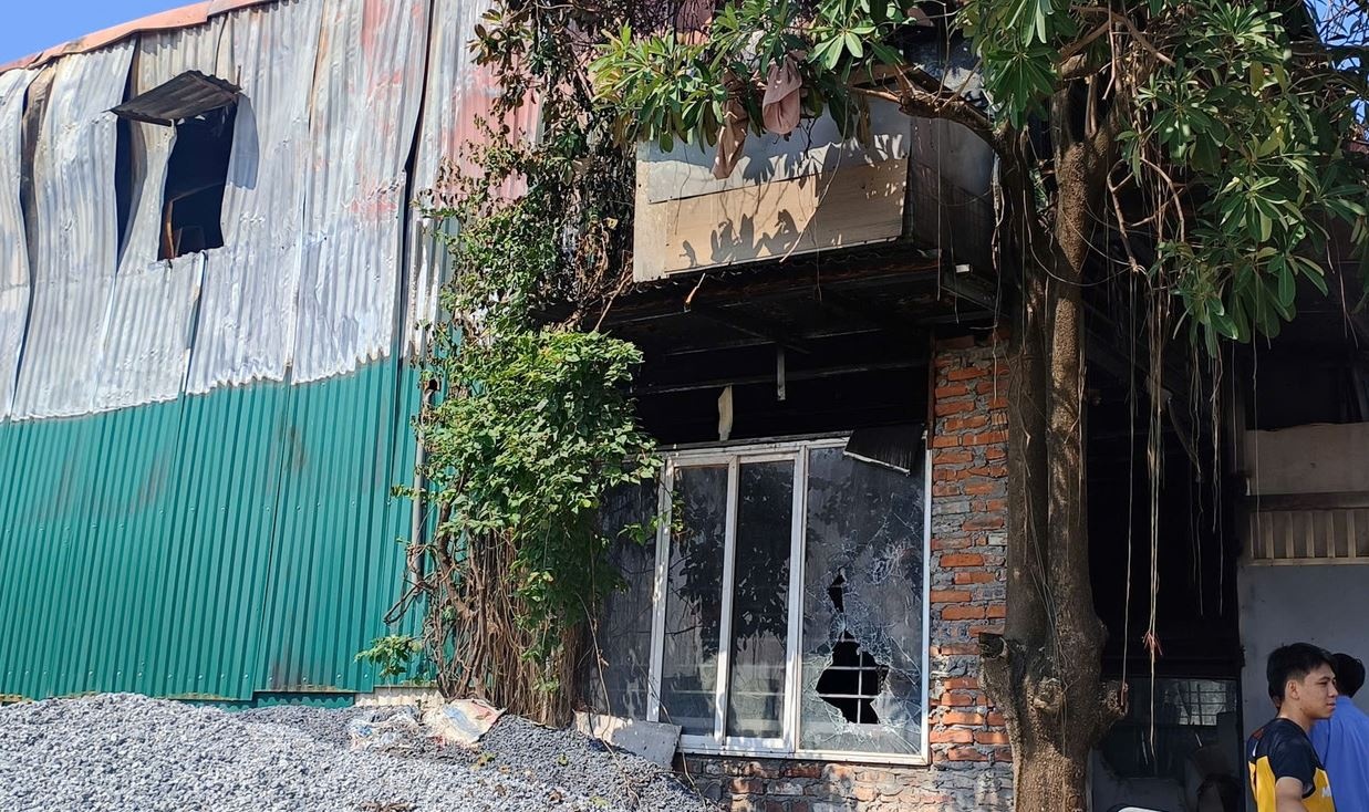 Cuoc goi cau cuu trong vu chay khien 4 nguoi tu vong hinh anh