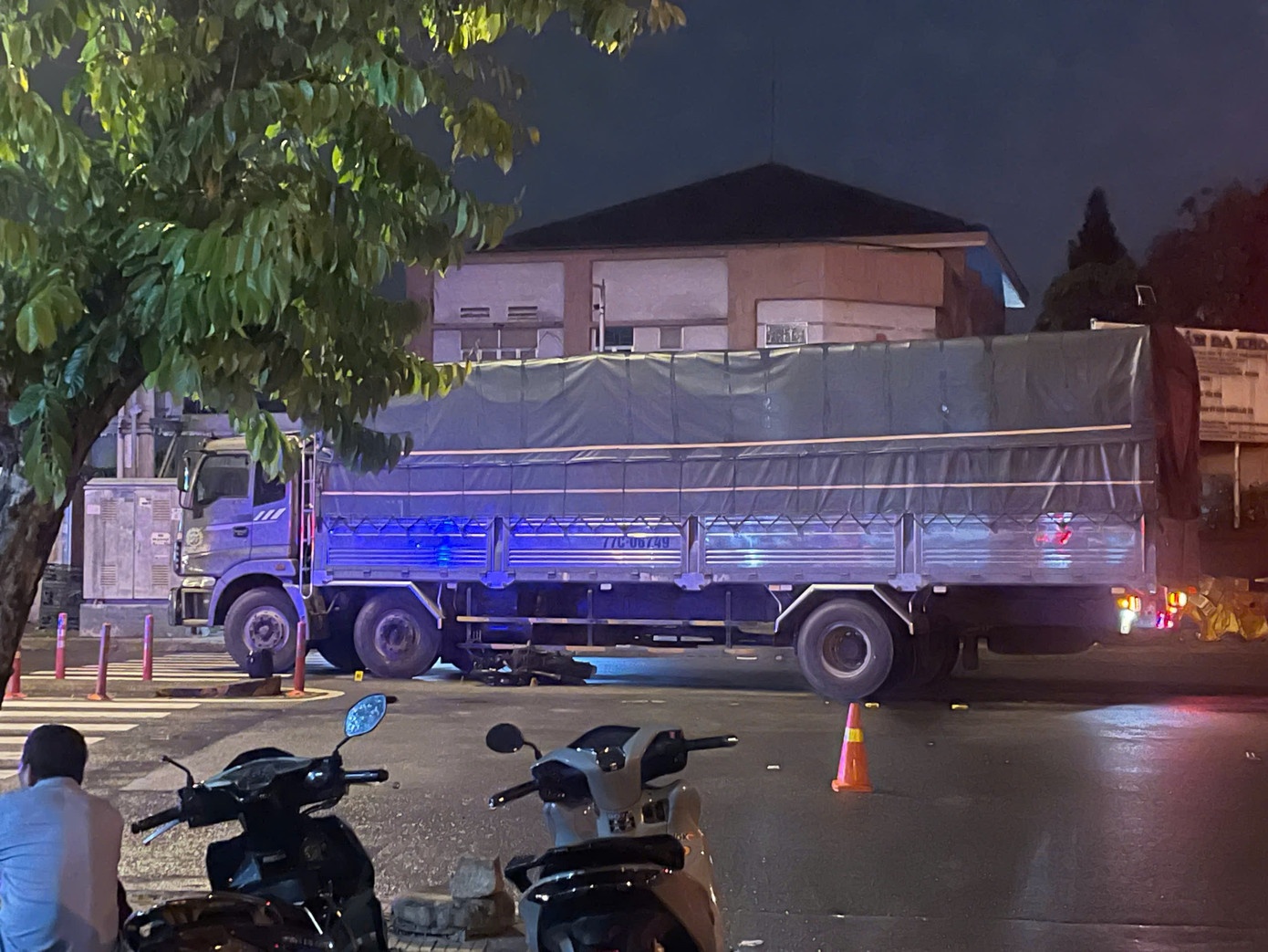 Dan ong tu vong TP.HCM anh 2