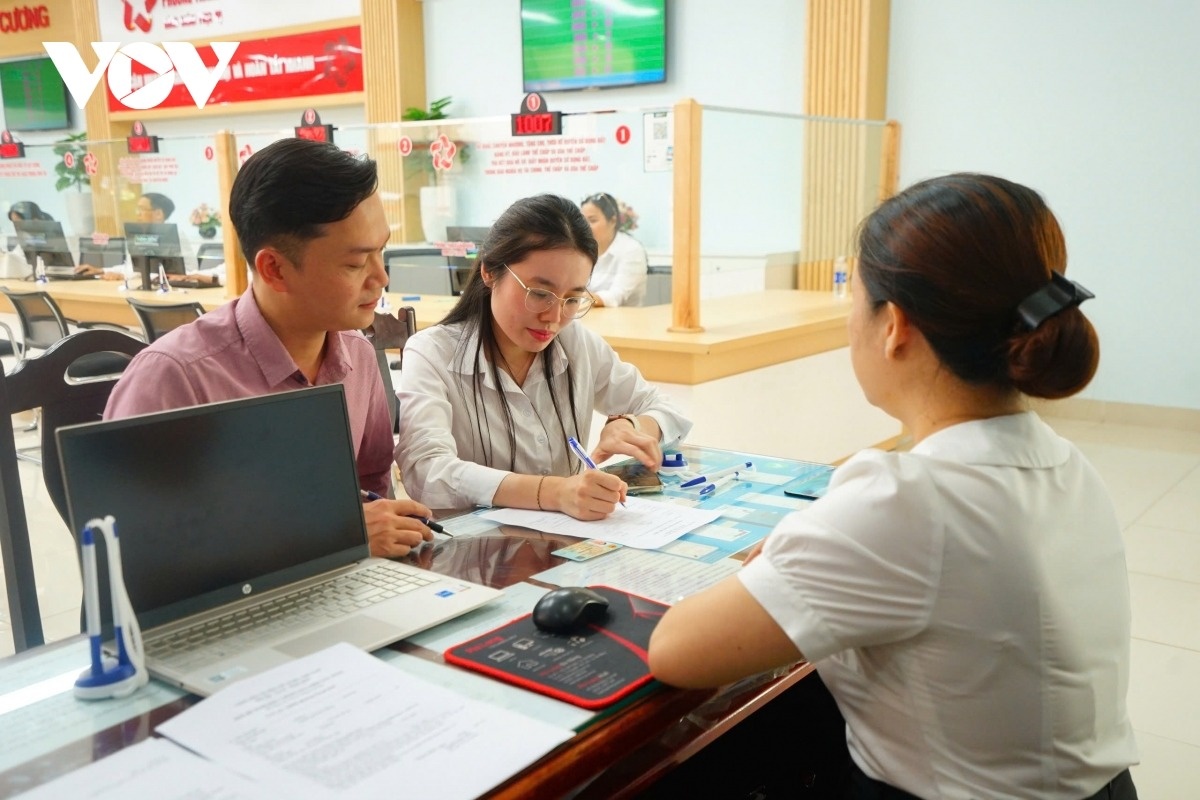 nghi huu anh 2