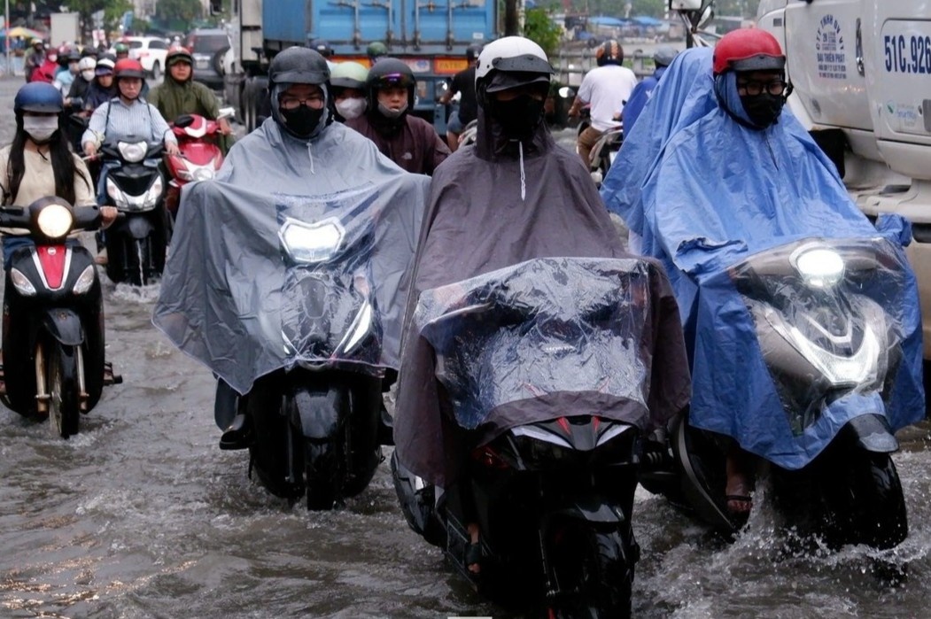 TP.HCM don dot mua lon dien rong vao tuan nay hinh anh