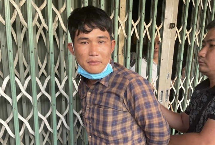 Bat them nghi pham cuop dien thoai cua nguoi phu nu khuyet tat hinh anh