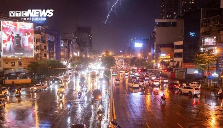 Ha Noi nang nong 17/9 anh 1