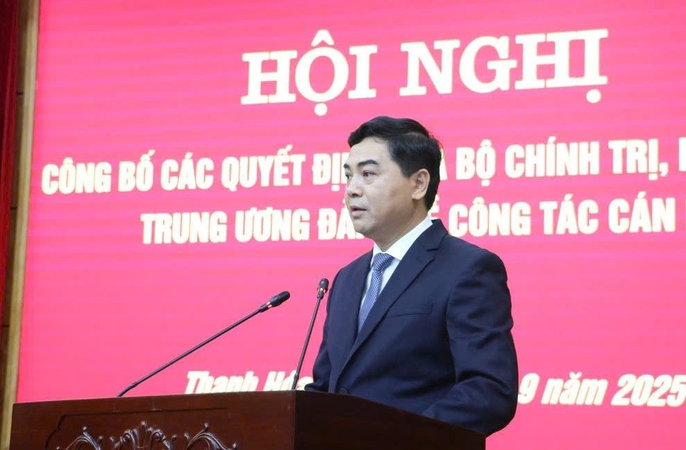 Pho bi thu Thanh Hoa anh 3