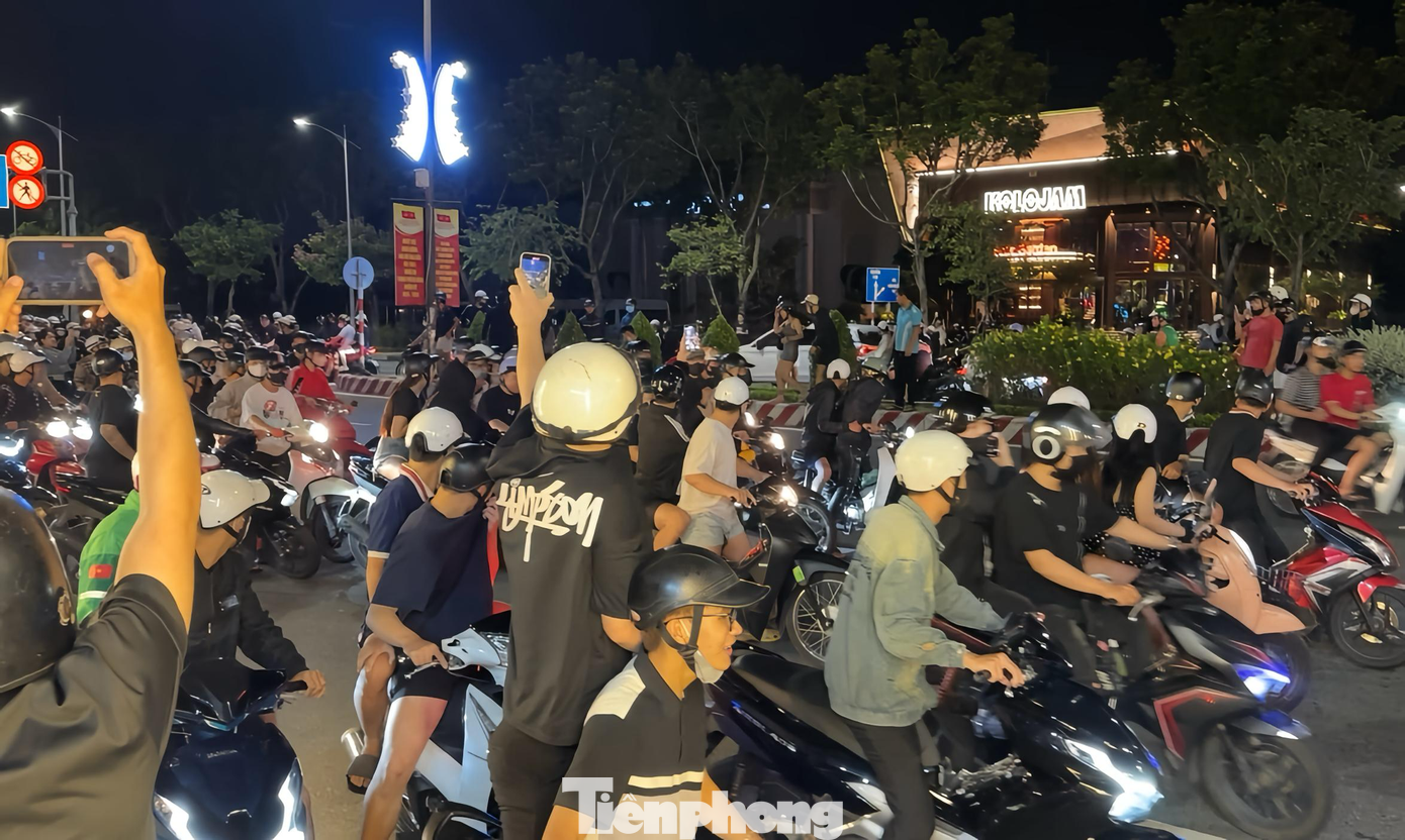 Thanh nien Da Nang anh 4