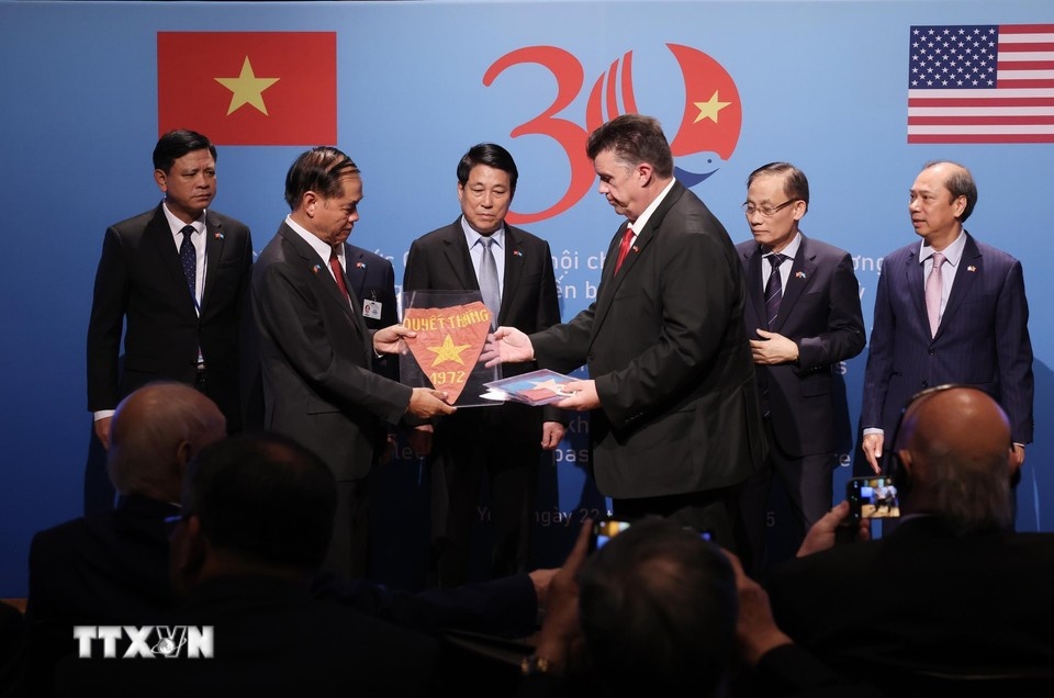 Chu tich nuoc Luong Cuong anh 4
