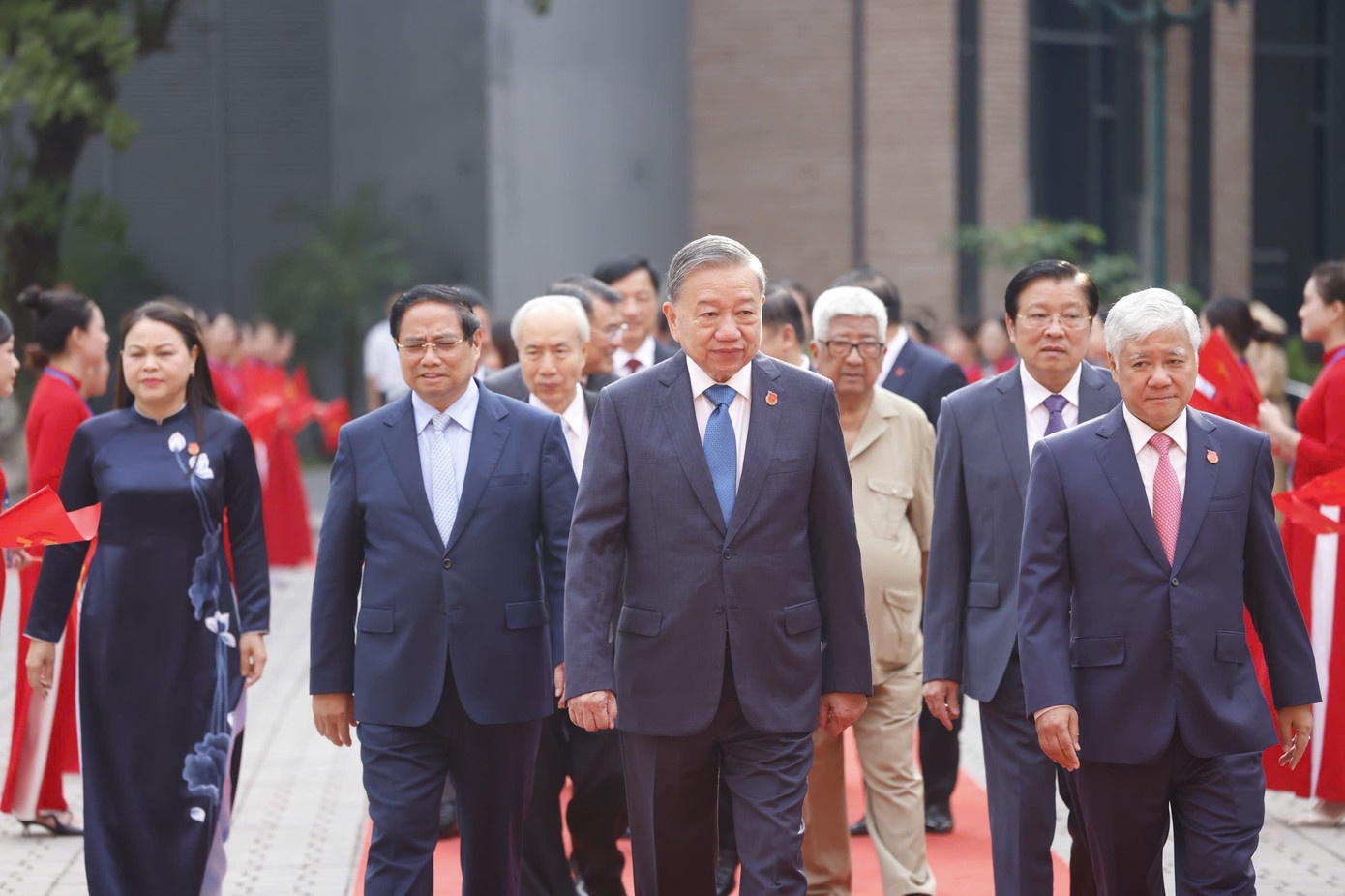 Mat tran To quoc anh 1