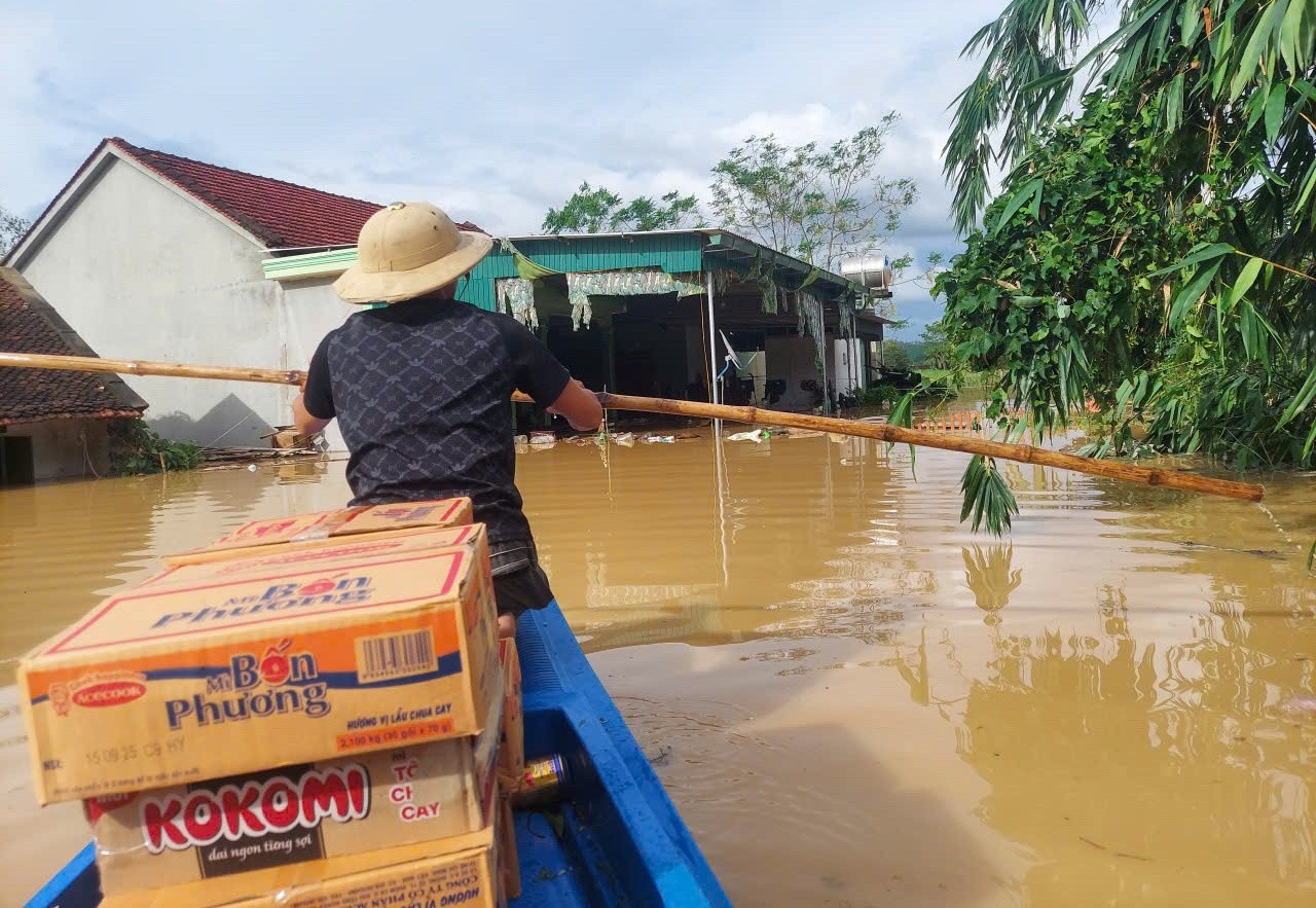 Lu ngap nha Nghe An anh 7