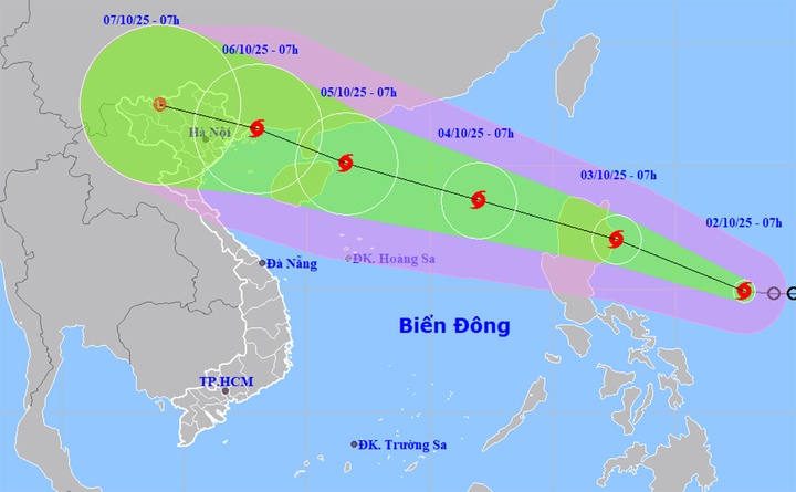 Bao Matmo cach Bien Dong 650 km, dau tuan toi anh huong mien Bac hinh anh