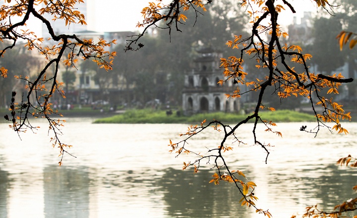 Ha Noi don nang sau dot mua lon gay ngap lut khap noi hinh anh