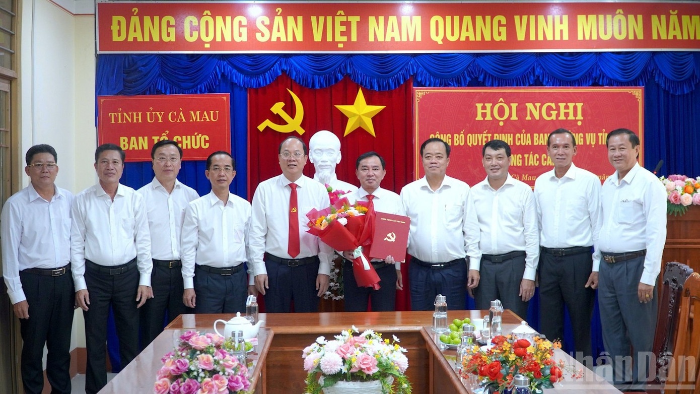 Dieu dong nhan su anh 6