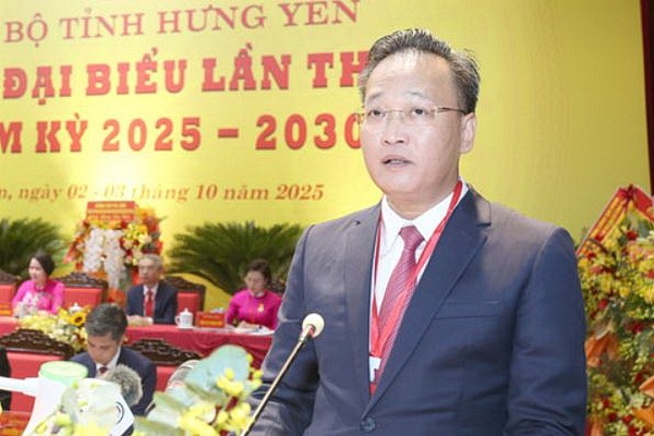 Ong Nguyen Huu Nghia lam Bi thu Tinh uy Hung Yen hinh anh